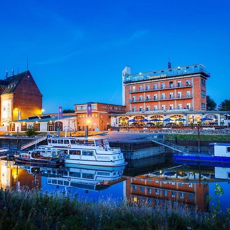 Hotel Doemitzer Hafen Екстериор снимка