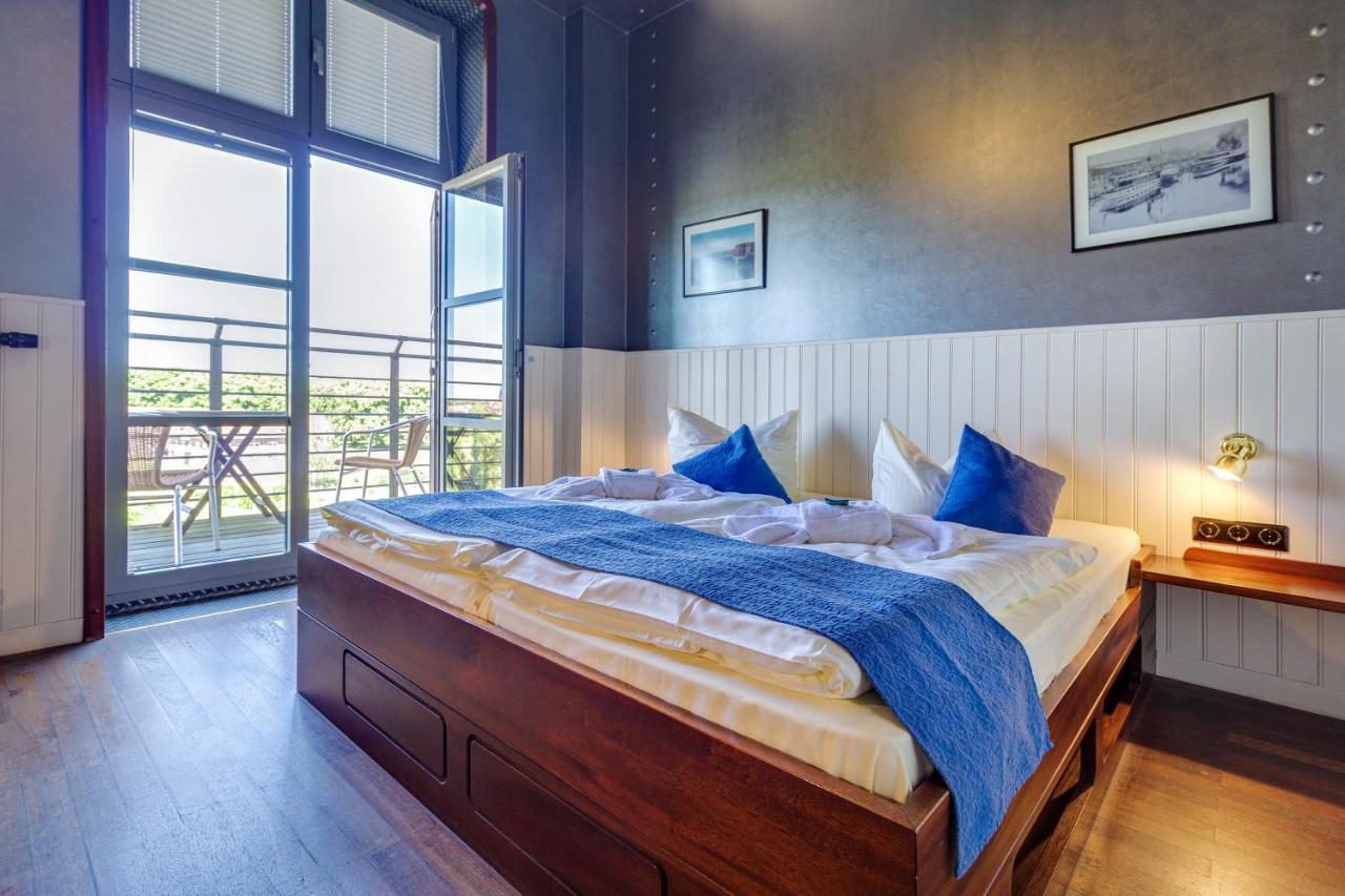 Hotel Doemitzer Hafen Екстериор снимка