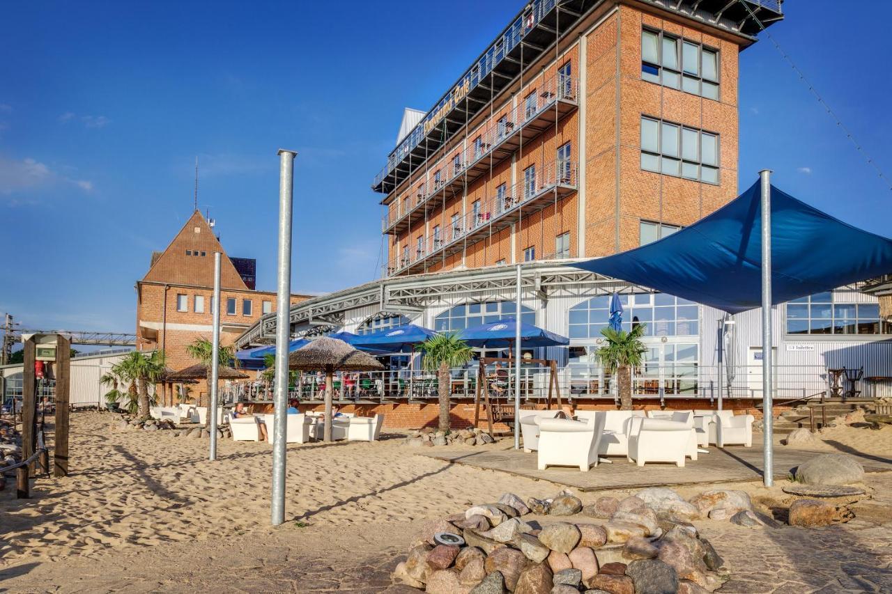 Hotel Doemitzer Hafen Екстериор снимка