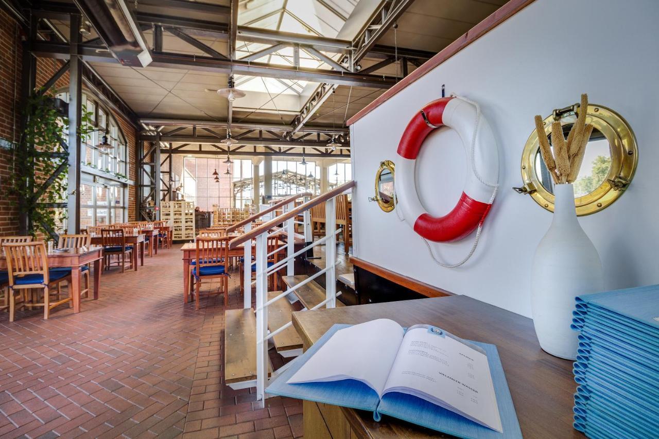 Hotel Doemitzer Hafen Екстериор снимка